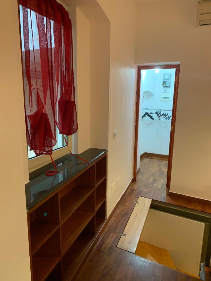 Chiostro Di Santa Chiara Bed and Breakfast Napoli Eksteriør billede
